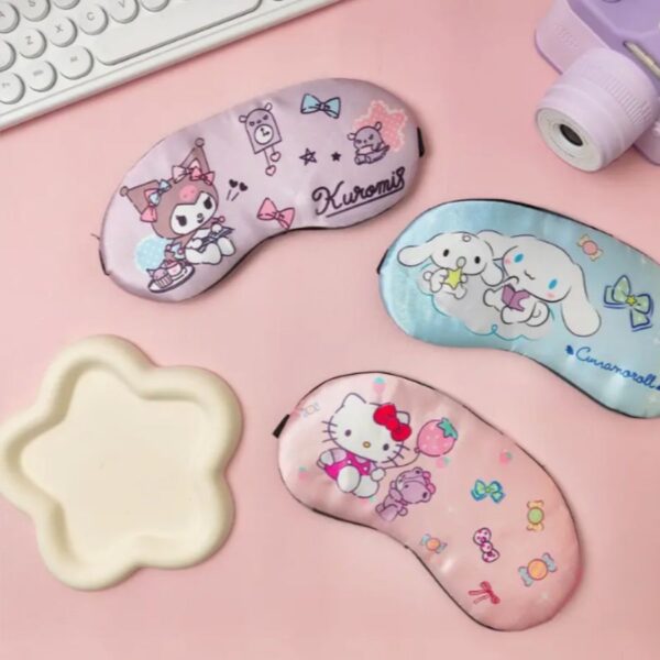 Antifaz Sanrio Para Dormir Incluye Bolsa De Gel Frio - Imagen 5